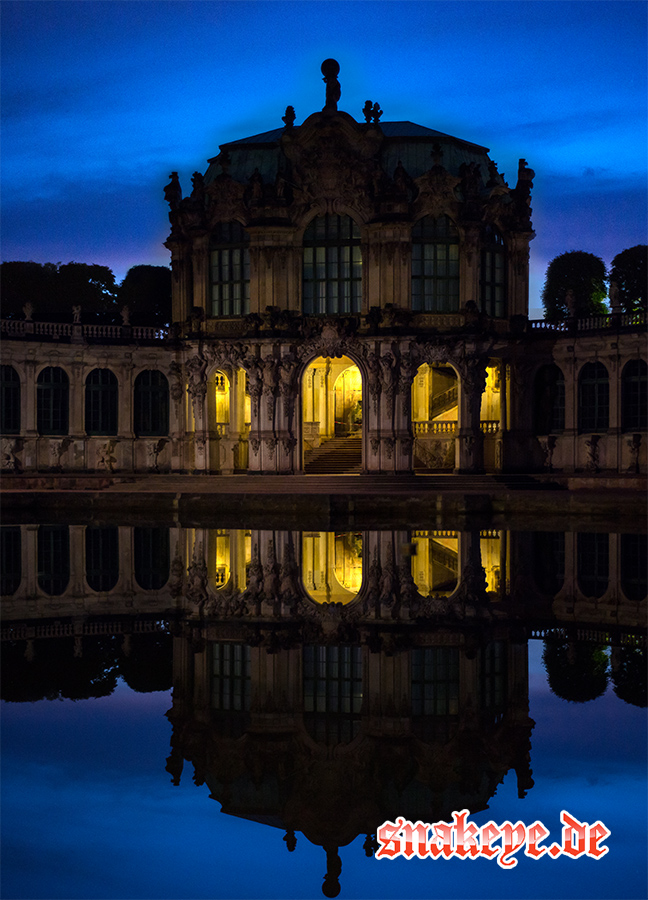 Dresden - Zwinger - Spiegelung