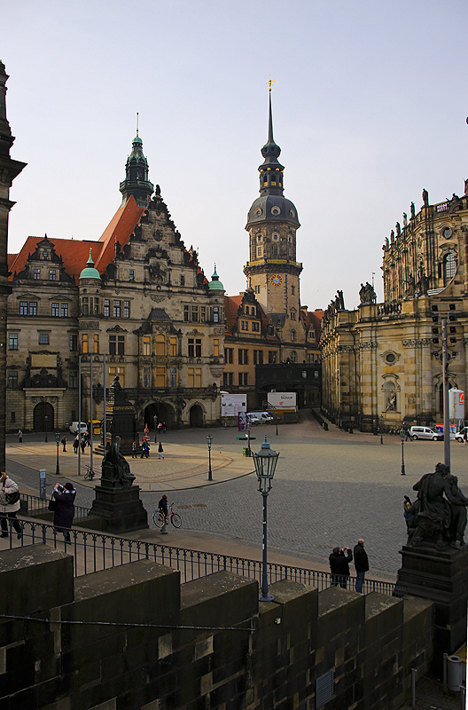 Dresden...16...