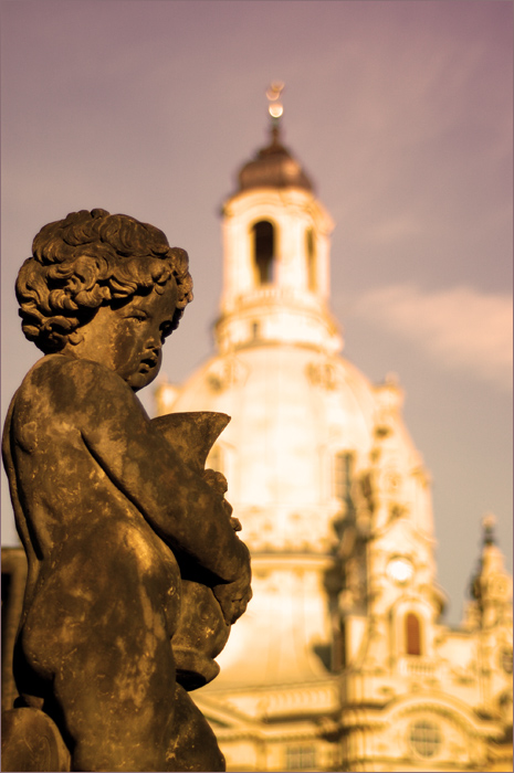 Dresden_Angel und Frauenkirche von Johann Liu