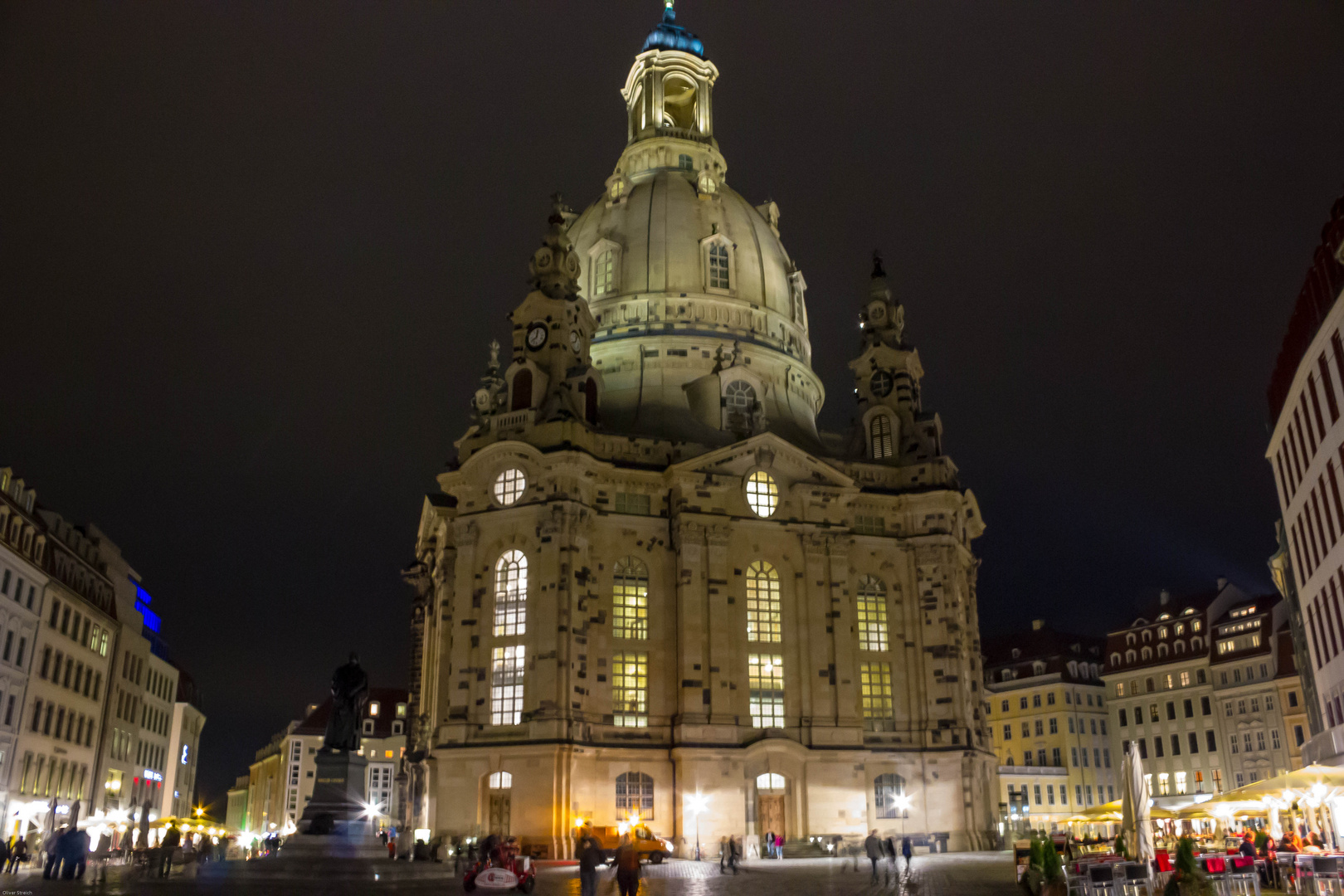 Dresdener Frauenkirche in der Nacht