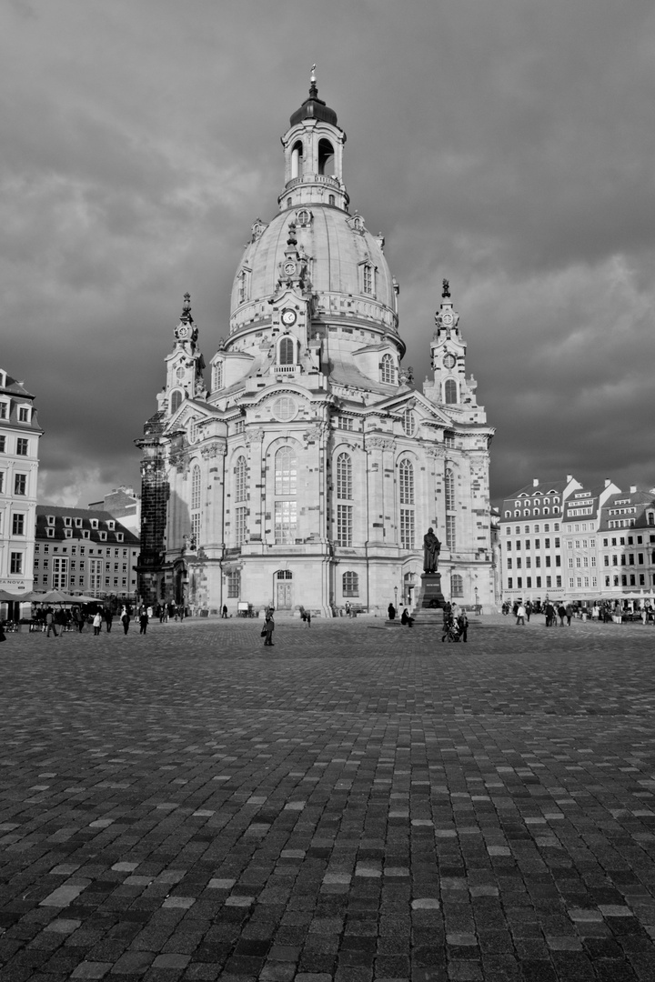 Dresdener Frauenkirche (s/w)