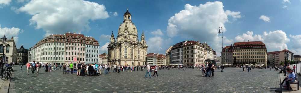 Dresdener Neumarkt