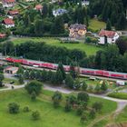 Dresdener S-Bahn im Bahnhof Rathen