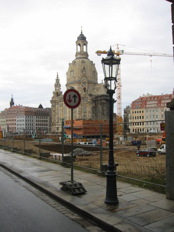 Dresden_HochTief_2007