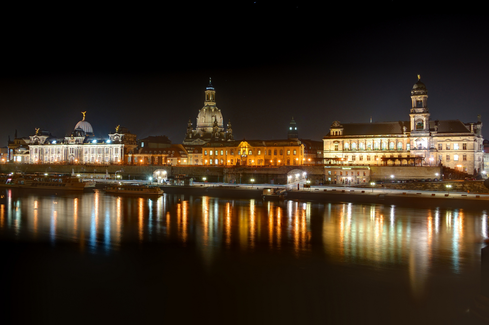 Dresden@night3