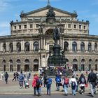 Dresdens Semperoper, ganz nah. Mai 2023