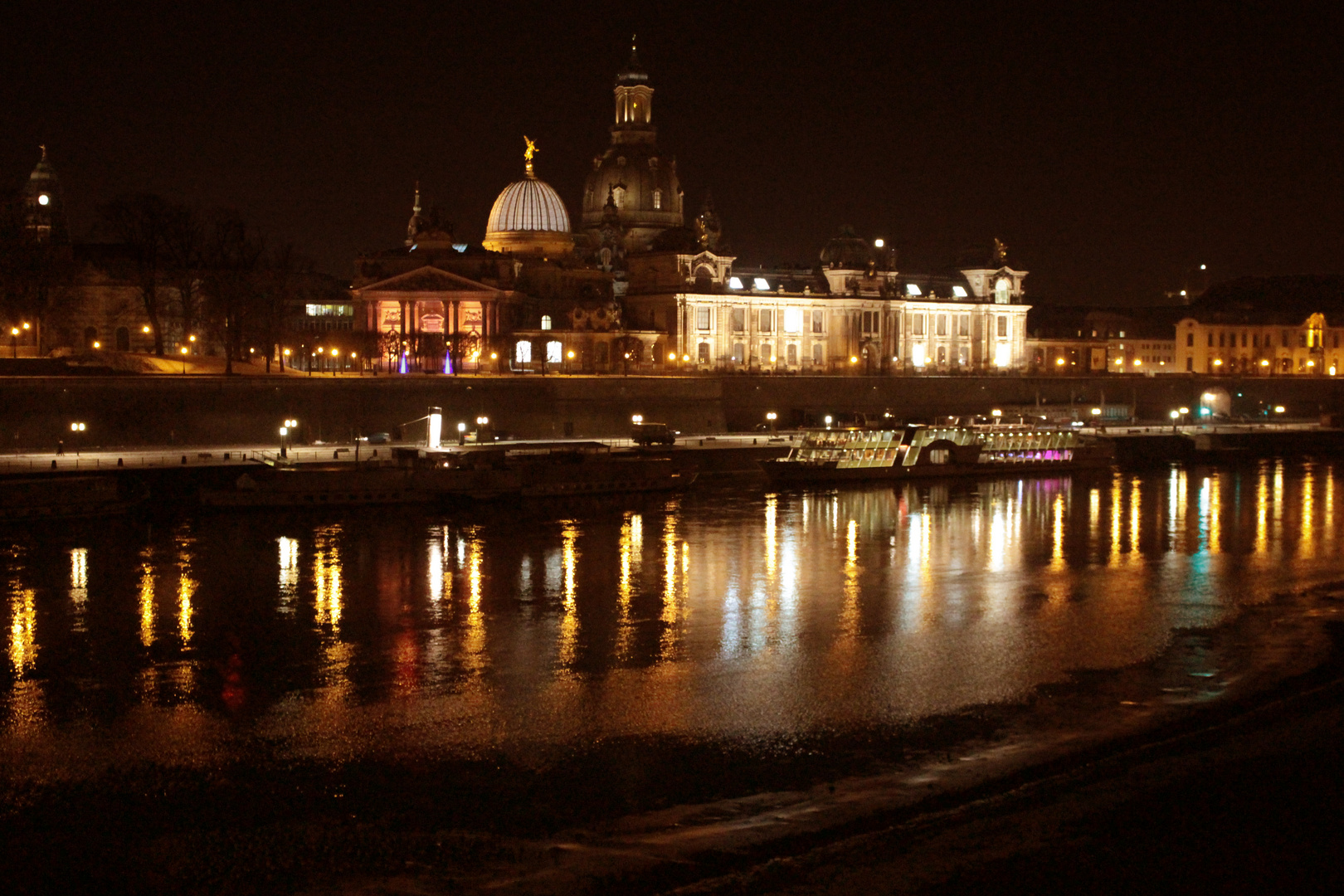 Dresdner Altstadt am Abend