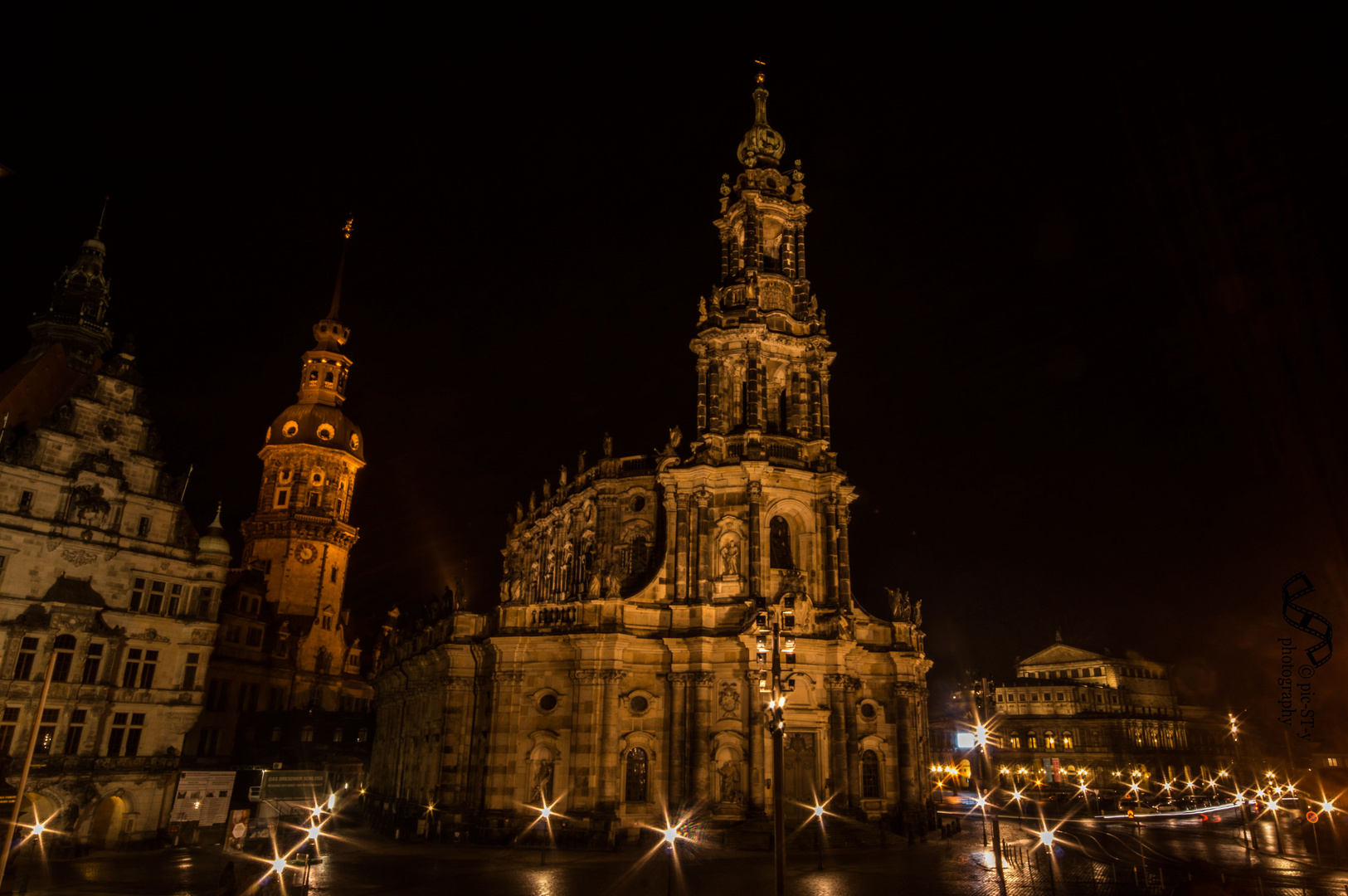 Dresdner Altstadt bei Nacht