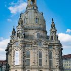 Dresdner Frauenkirche bei Traumwetter