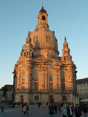 Dresdner Frauenkirche im Abendlicht 2010