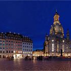 Dresdner Neumarkt mit Frauenkirche