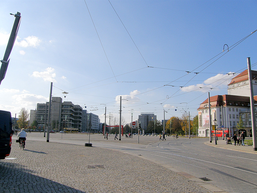 Dresdner Postplatz