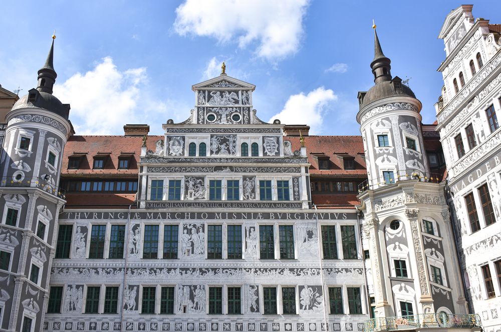 Dresdner Residenzschloss Foto &amp; Bild | world, fenster, schloss Bilder ...