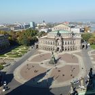 Dresdner Semperoper und Theaterplatz