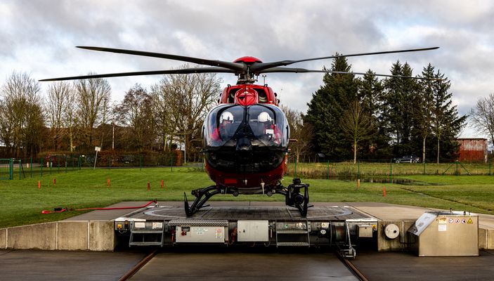 DRF Hubschrauber Niebüll D-HXFM