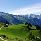 Dristner (rechts) mit Floitenkamm und -turm bis zur Ahornspitze (links)