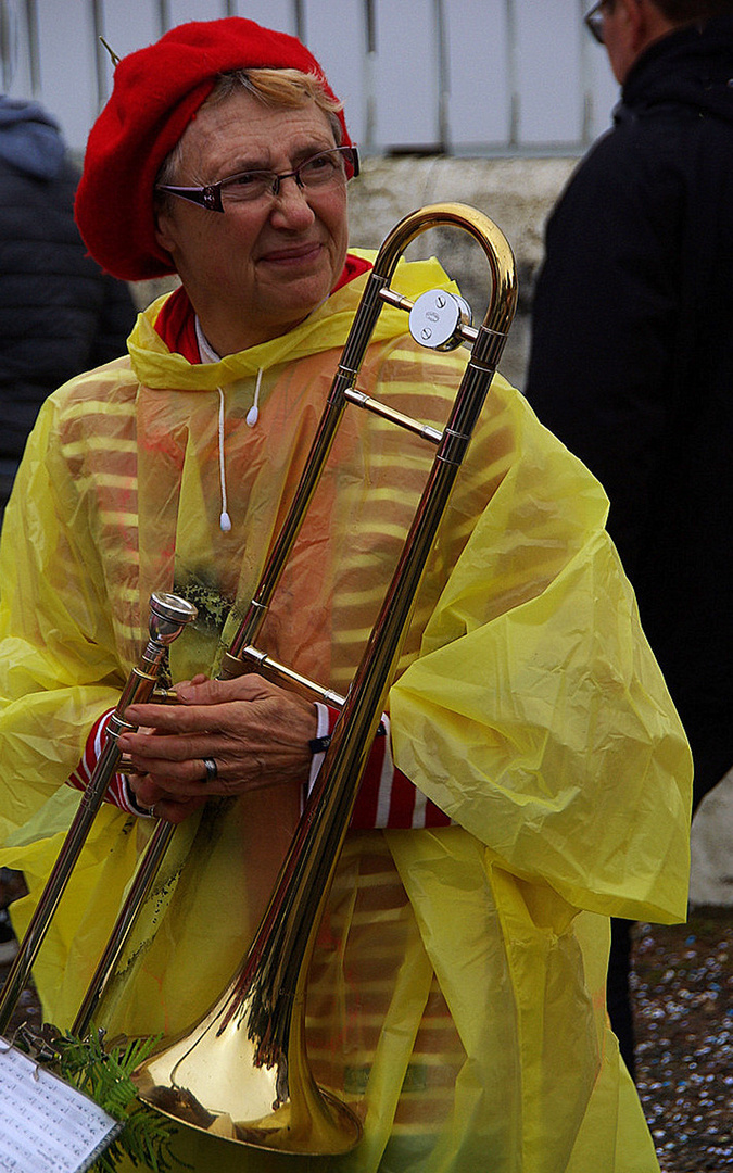 Drôle de trombine pour un trombone!