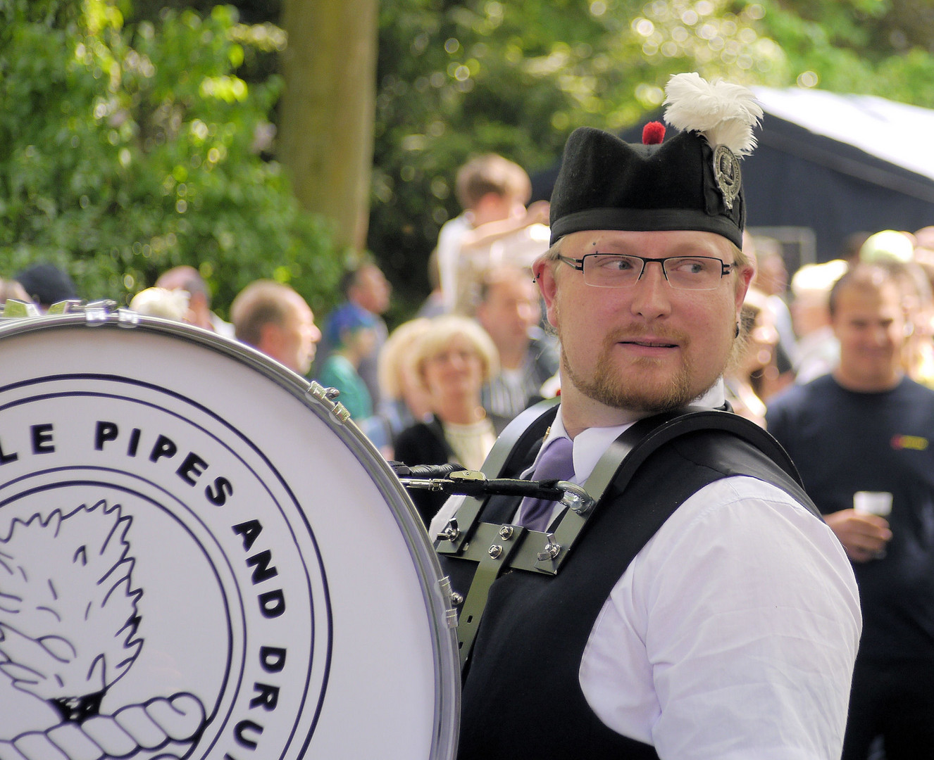 drummer aufgenommen mit ein pentax 110 objektiv