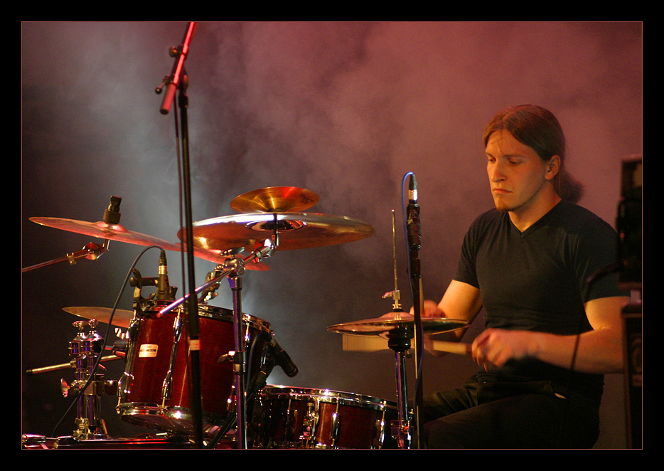 drums live on stage