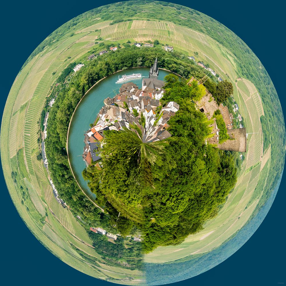 _DSC0034 Panorama-Lr_little_planet-Lr-Lr