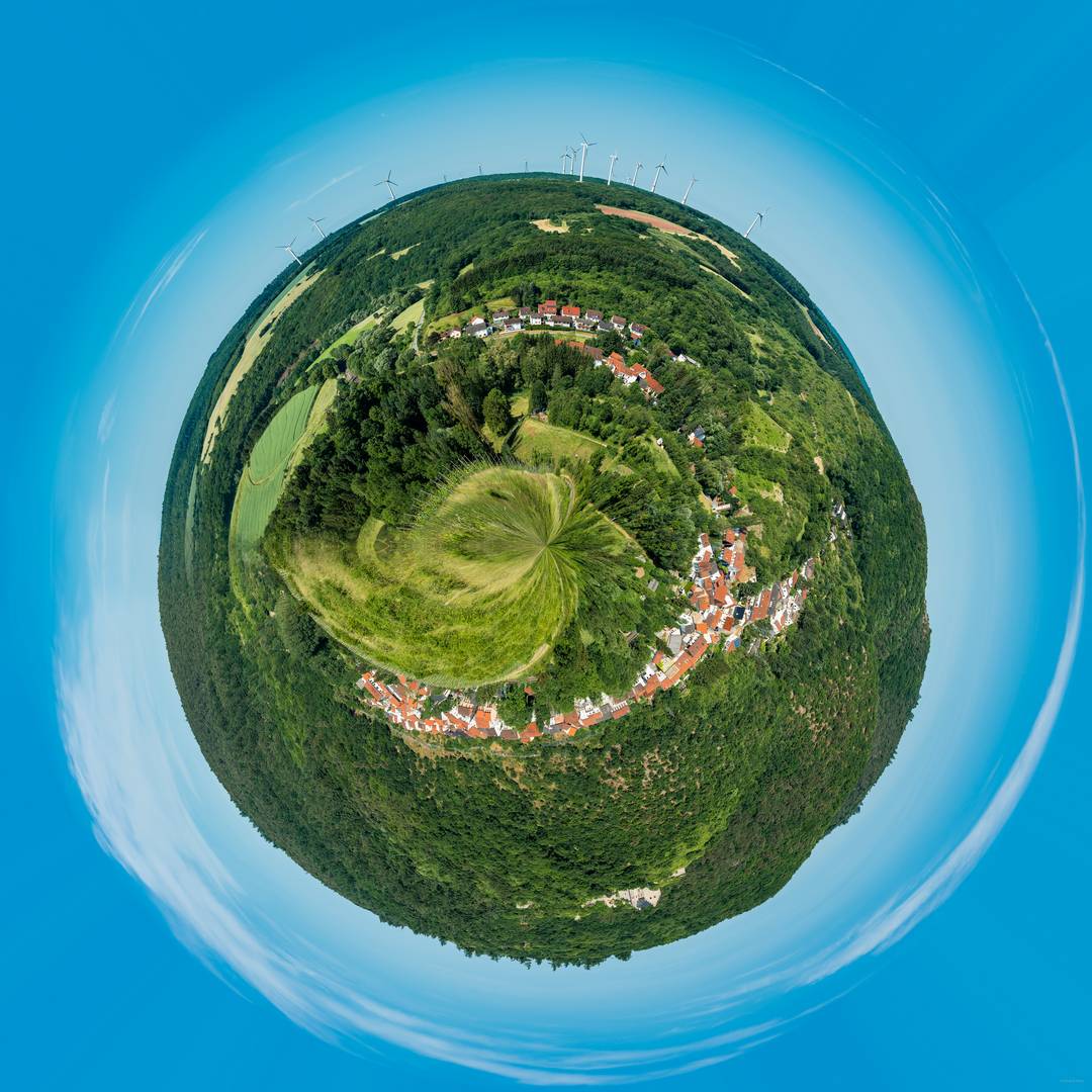 _DSC0153 Panorama-Lr_little_planet-Lr