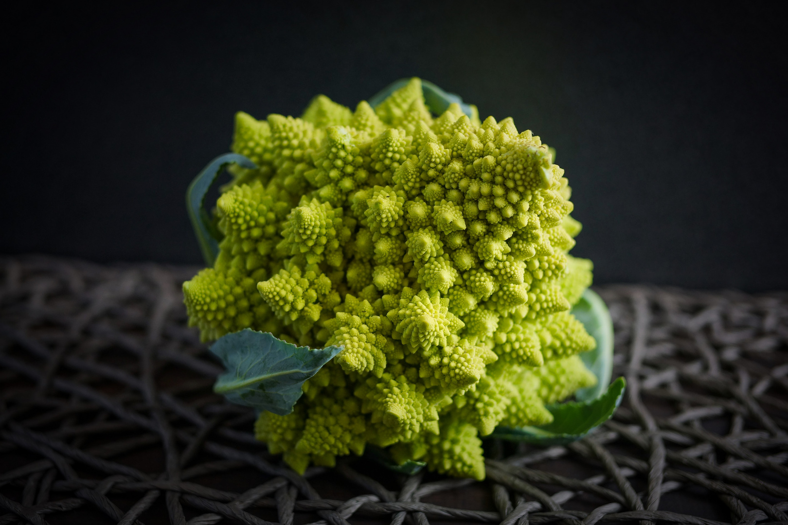 DSC03803 Romanesco dark