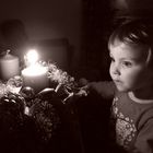 DSC04779-001- Weihnachten, Kerzenschein und Kinderaugen...
