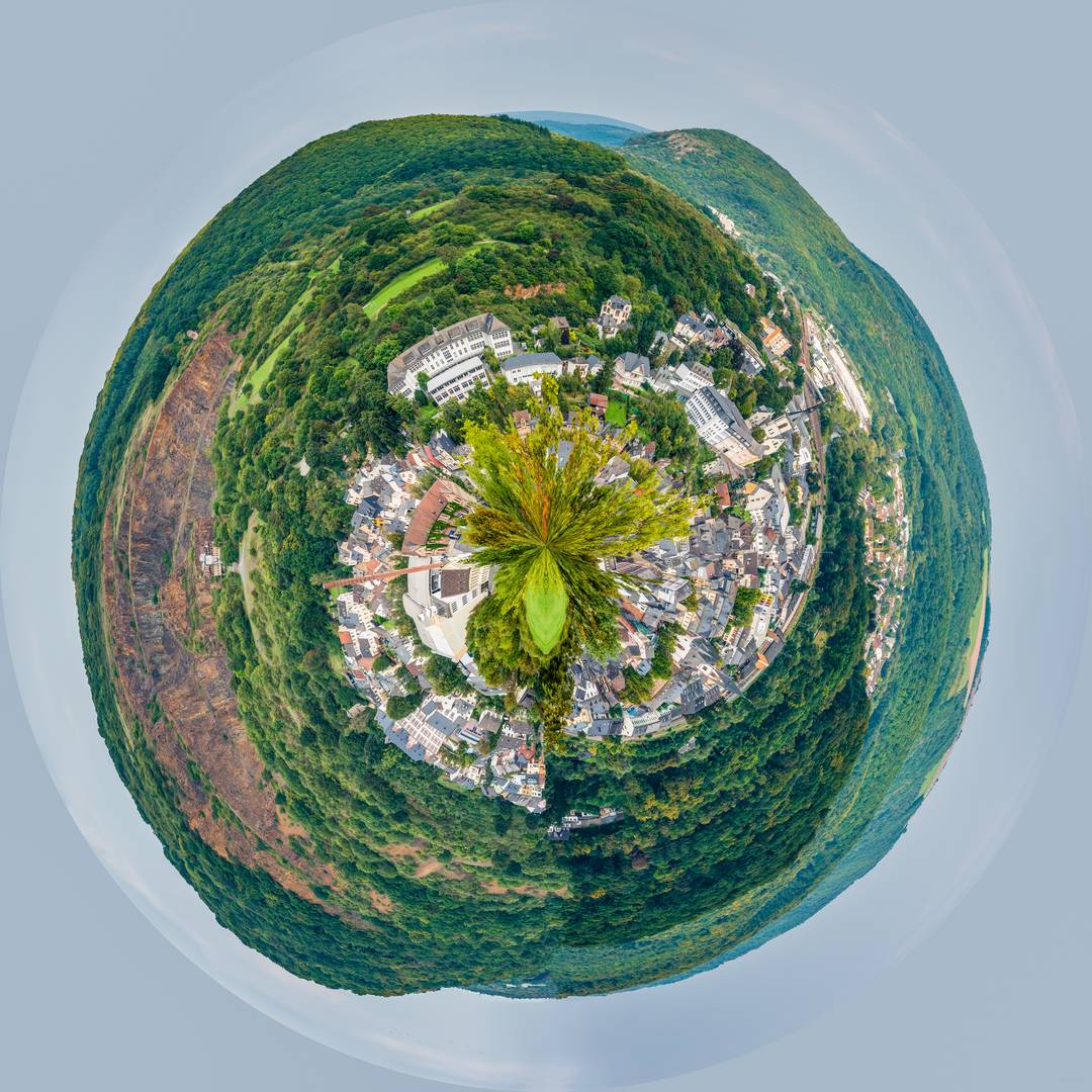 _DSC7051-Bearbeitet Panorama-Bearbeitet-Lr_little_planet-Lr-Lr