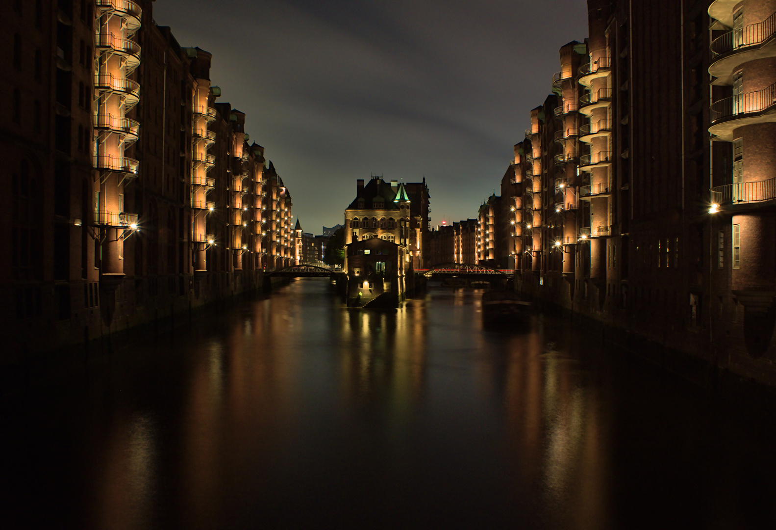 _DSC9249_01 HH-Speicherstadt Schlösschen