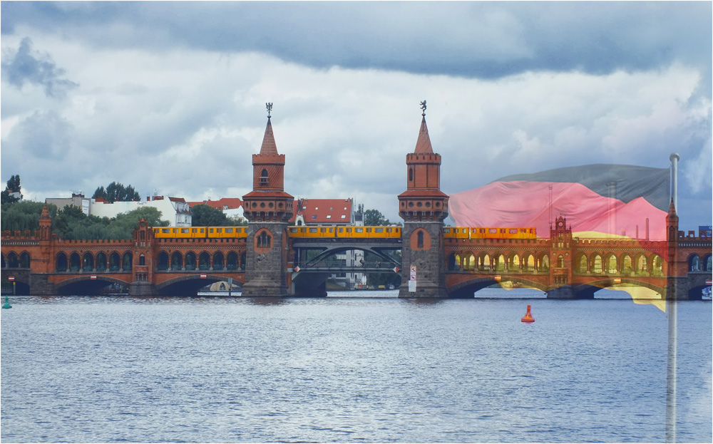 DSCF9660Berlin _Oberbaumbrücke