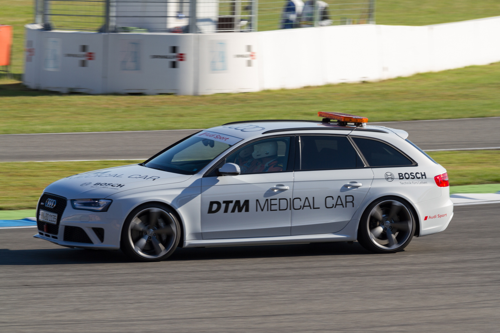 DTM Medical Car Foto & Bild sport, motorsport DTM Medical Car Foto & Bild sport, motorsport