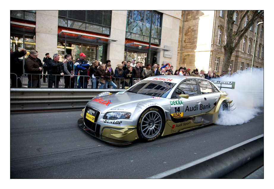 DTM-Präsentation Düsseldorf Burnout