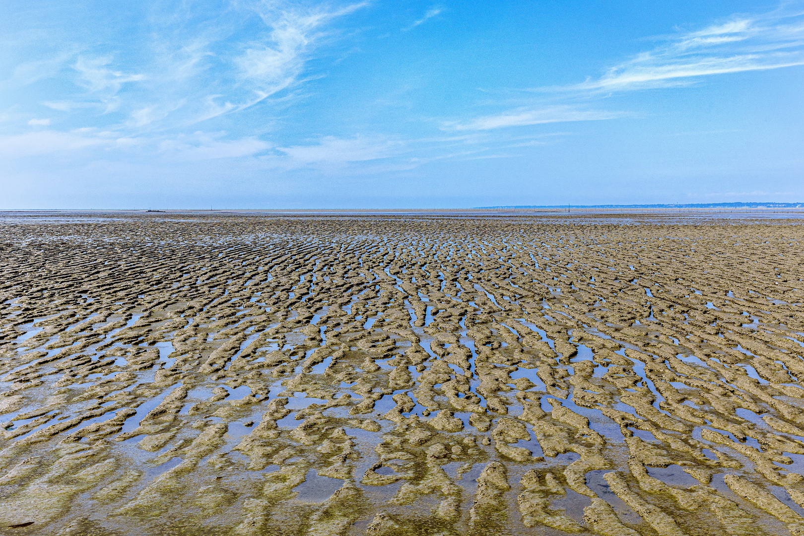 Du sable et de l'eau