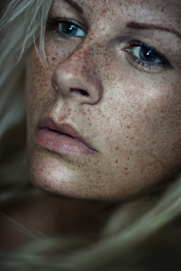 Du sagst Du liebst den Regen. Foto & Bild portrait