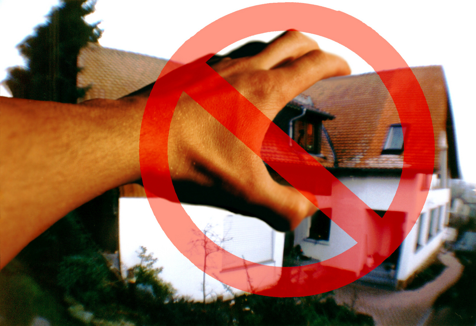 Du sollst nicht begehren deines Nächsten Haus! Foto & Bild