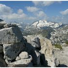 Du sommet du Pic de Bastan 2715m, vue sur Néouvielle 3091m.