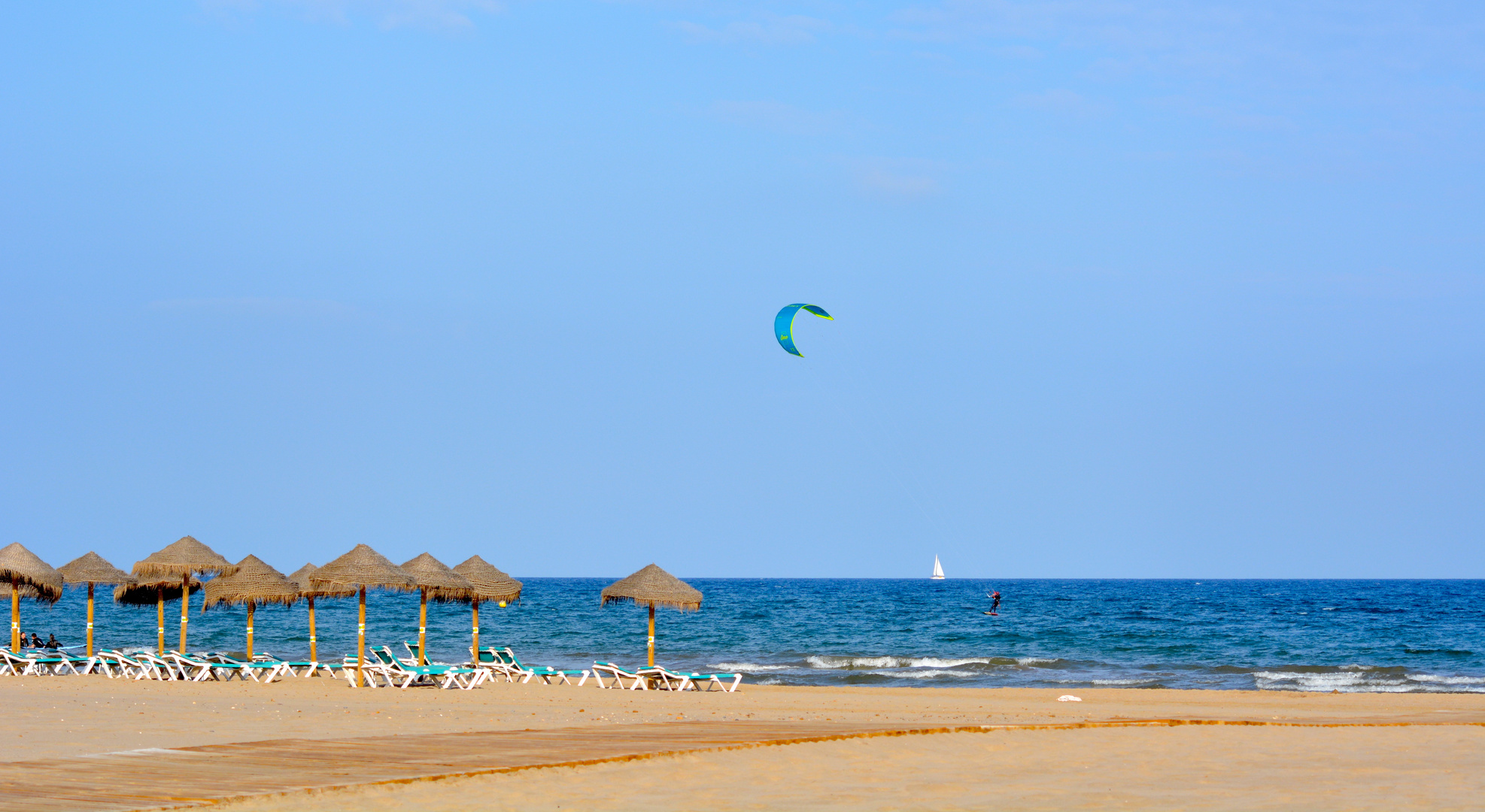 Du vent sur la plage