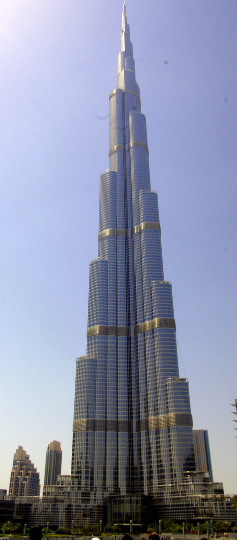 DUBAI 828 m hoch