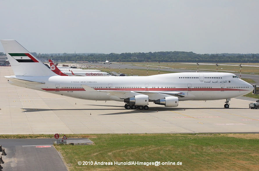 Dubai Air Wing 747 in DUS