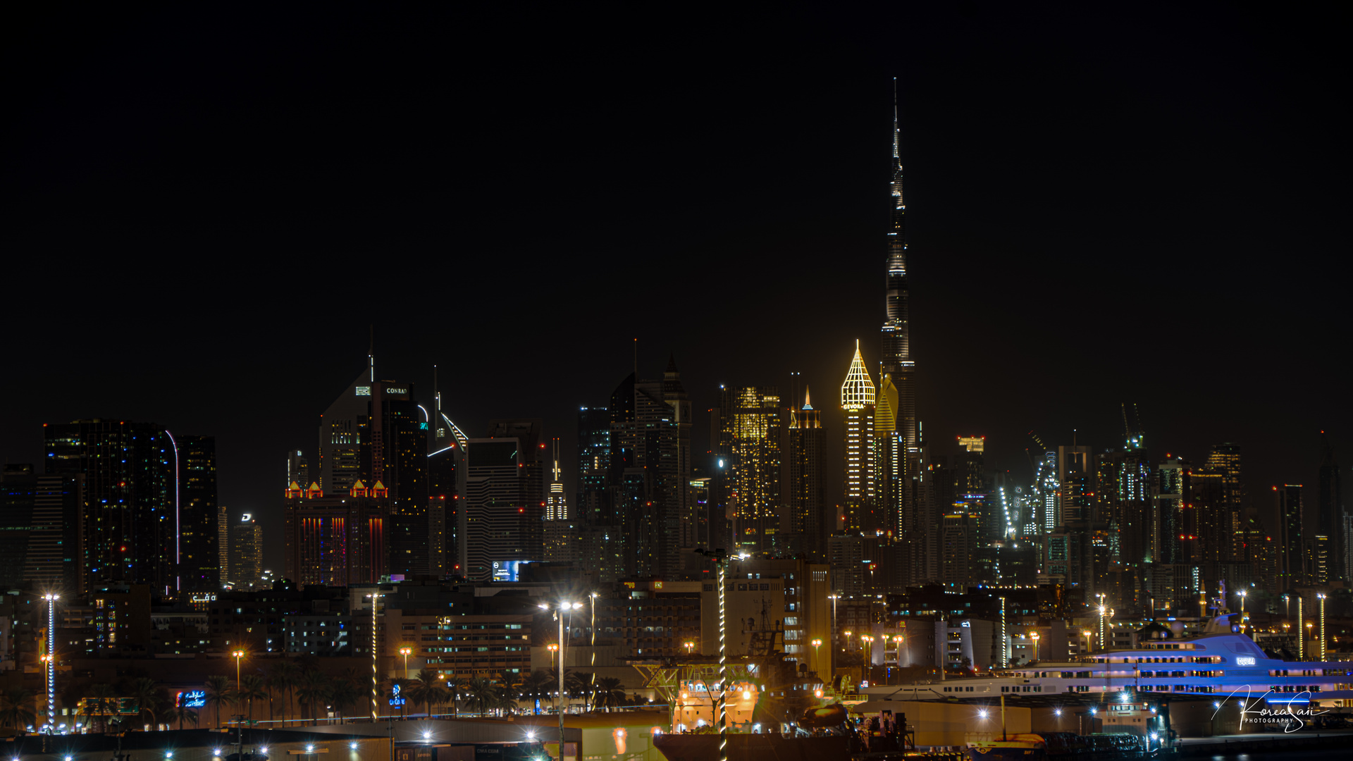 Dubai - bei Nacht