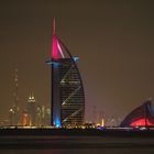 Dubai bei Nacht