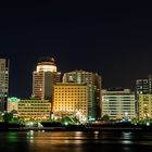 Dubai Creek bei Nacht