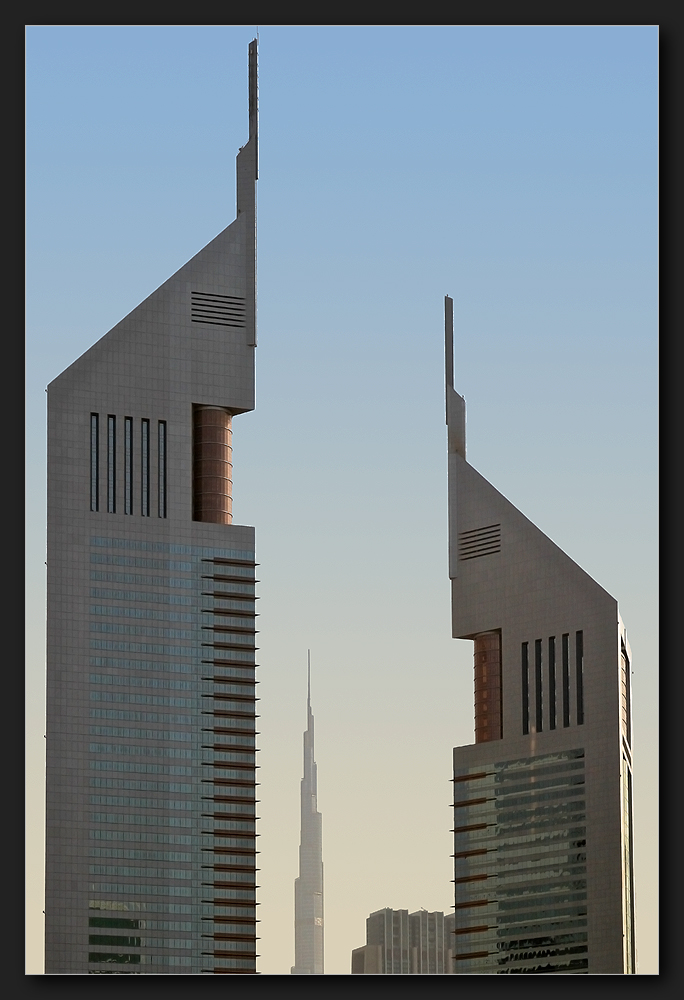 Dubai - Emirates Towers