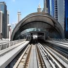 dubai-gotham-train