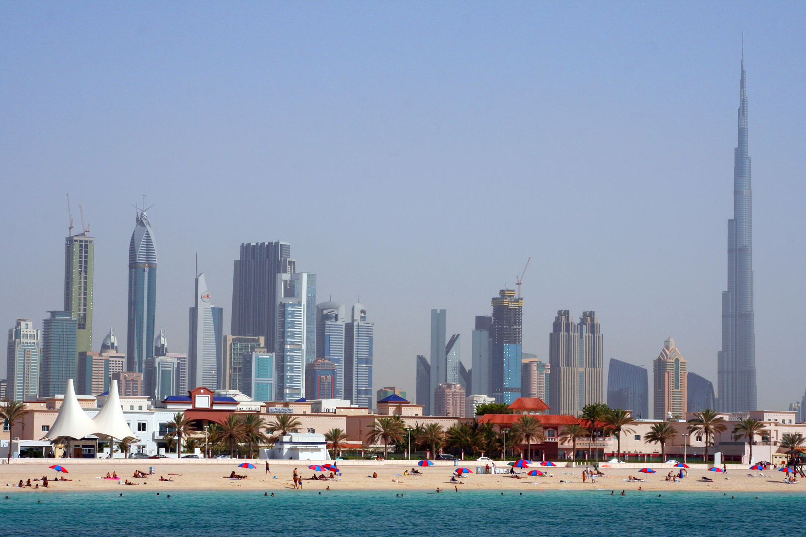 Dubai - Jumeirah Beach