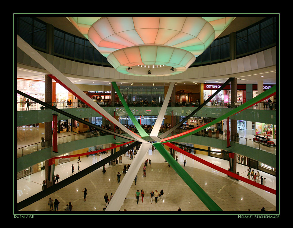 Dubai Mall VI, Dubai / UAE