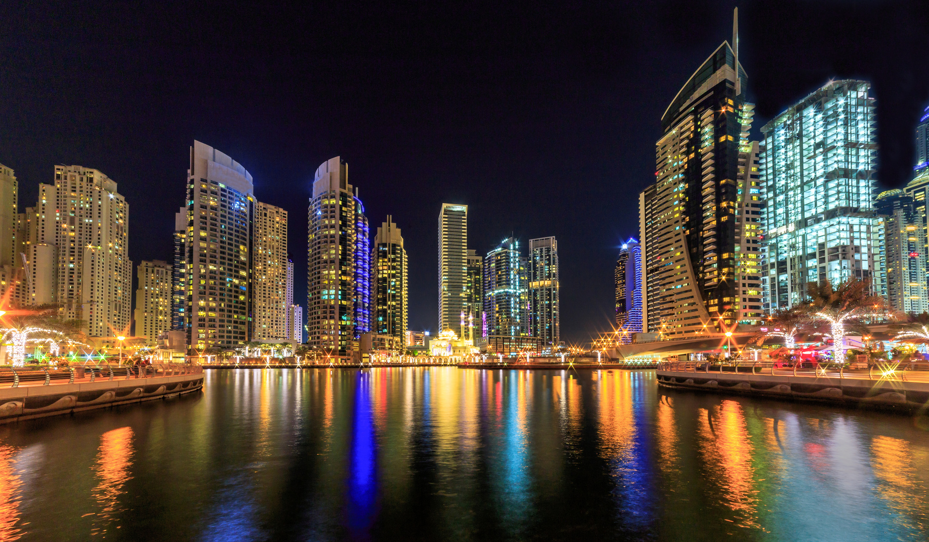 Dubai Marina Bei Nacht Foto Bild Asia Middle East United Arab Emirates Bilder Auf Fotocommunity