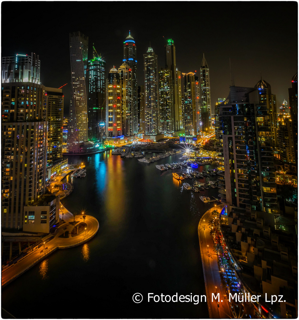 Dubai, Marina Walk bei Nacht