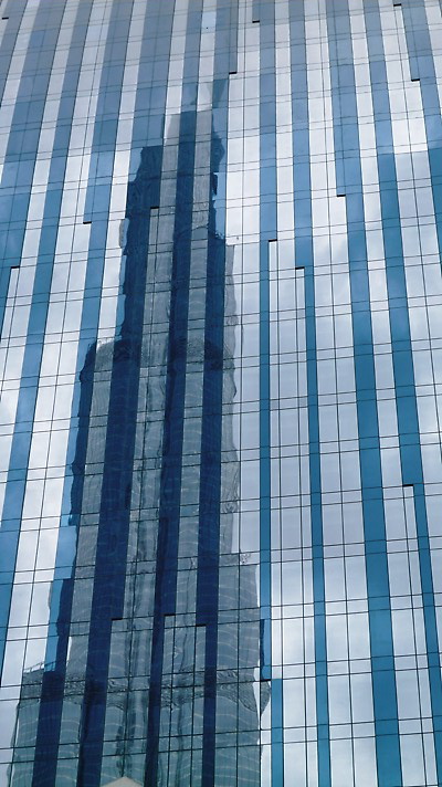 DUBAI: ReflexBurj - 2011