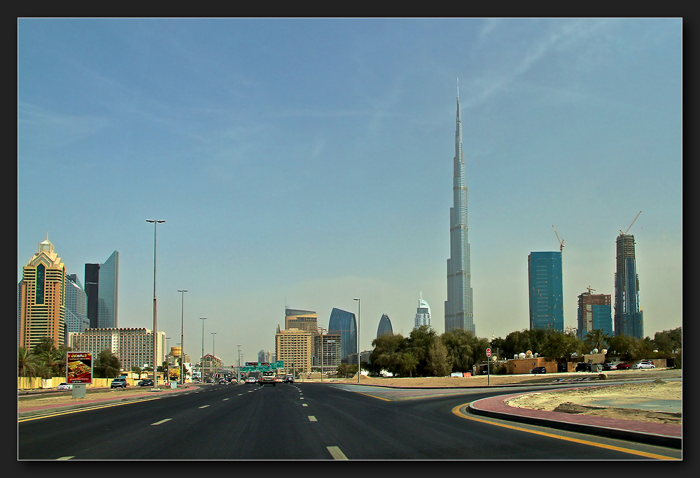 Dubai - Sheikh Zayed Road